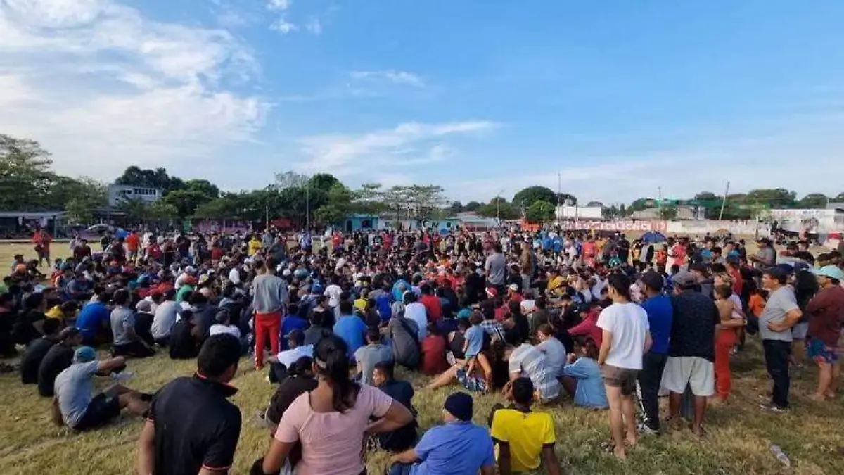 migrantes en el campo de mapastepec